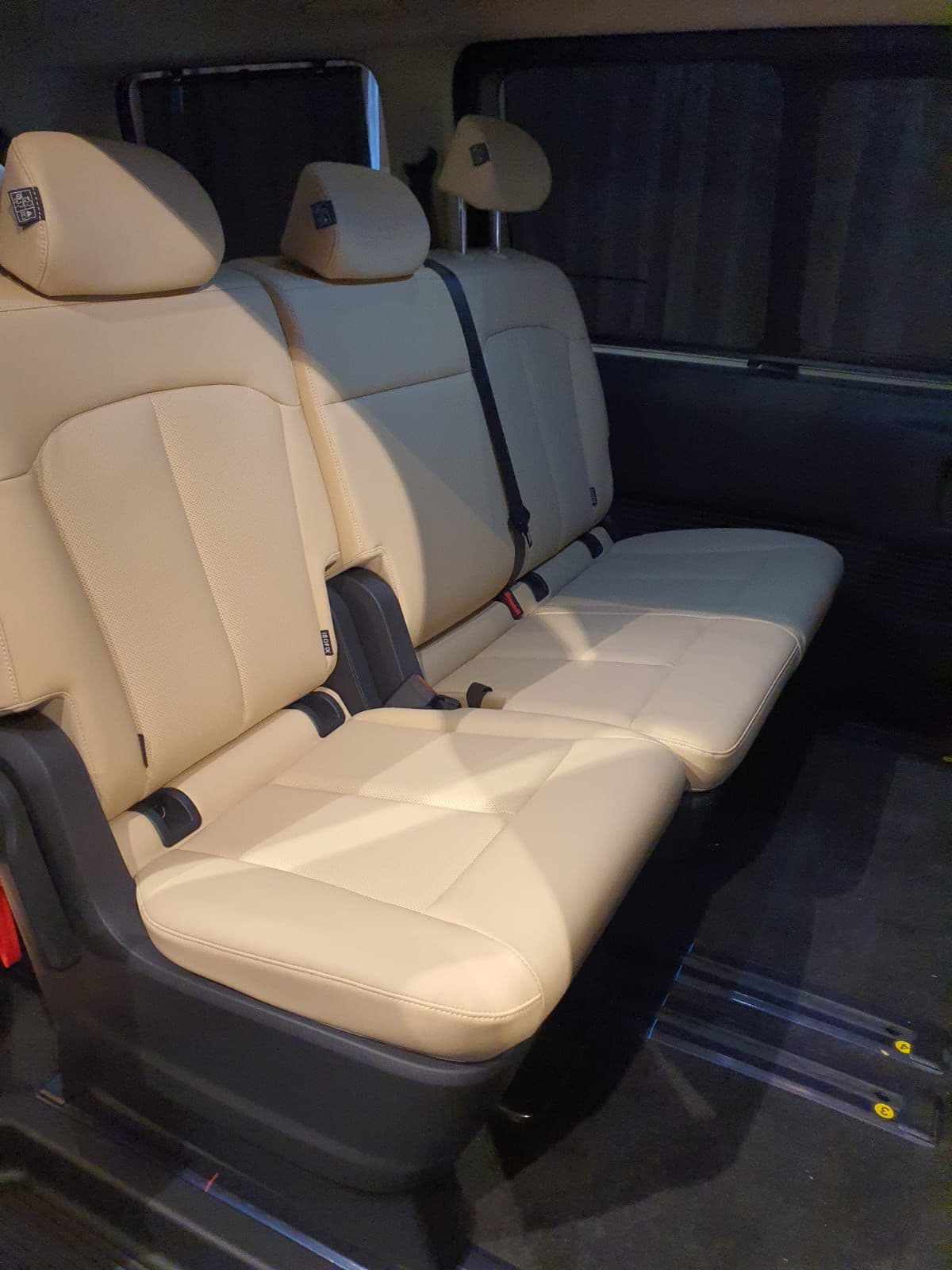 Luxury 8-seater van for private Israel tours, interior/exterior view 6
