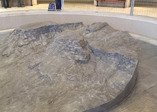 Masada & Dead Sea with Licensed Guide Full Day Private Tour  image 4