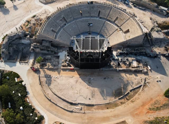 Keysaria, Haifa, Akko and Rosh HaNikra Private Day Tour with Licensed Guide  image 3